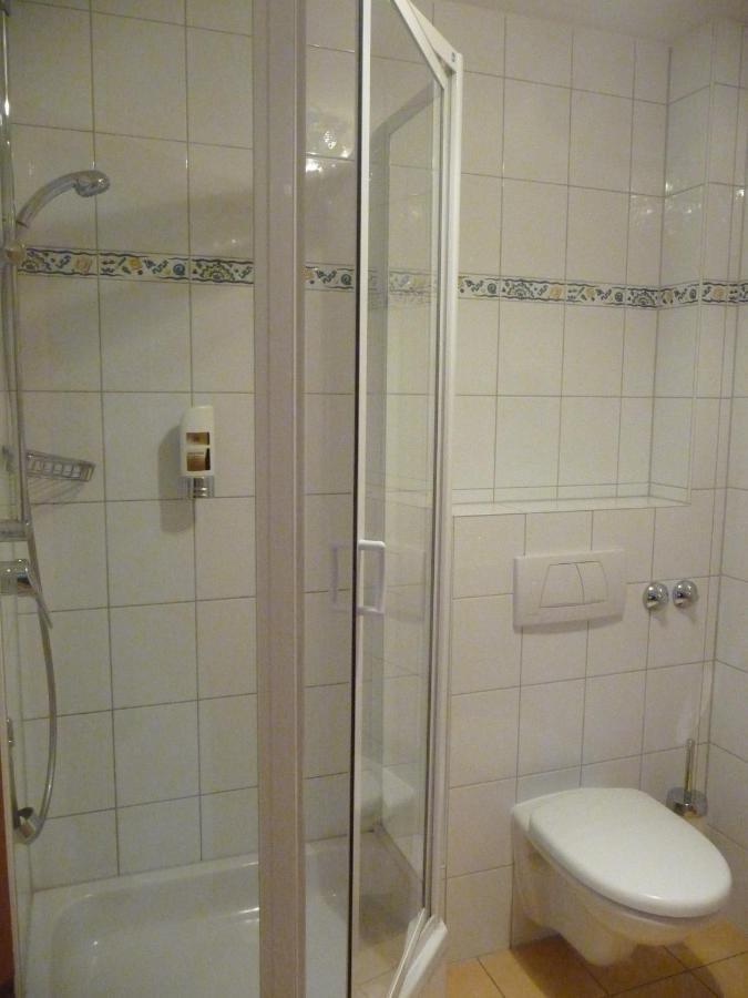 Gasthaus Ochsenwirt Landshut Oda fotoğraf